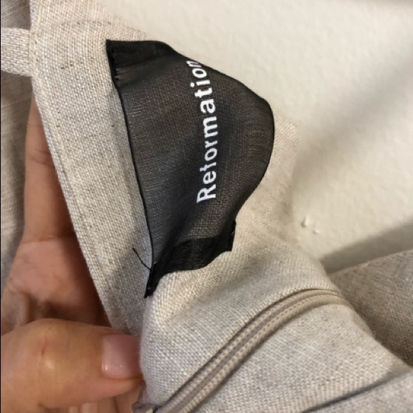 NWT SOLD OUT! Reformation Thelma Dress - Picture 4 of 8